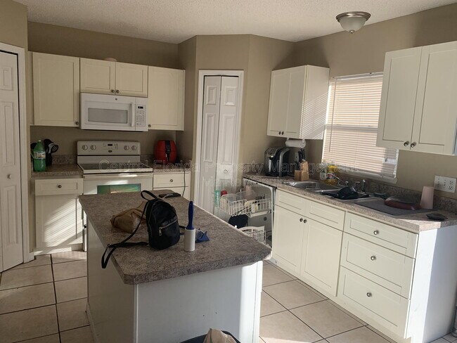 Photo - 4417 Pembridge Ave