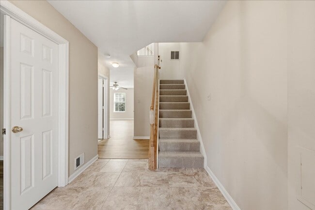 Photo - 46030 Bayswater Terrace