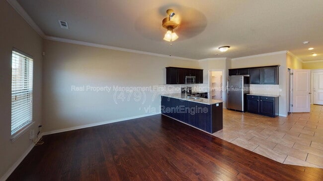 Photo - 2711 W Shasta Rd