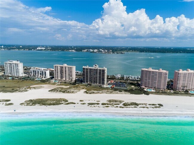 1290 Gulf Blvd Unit 907