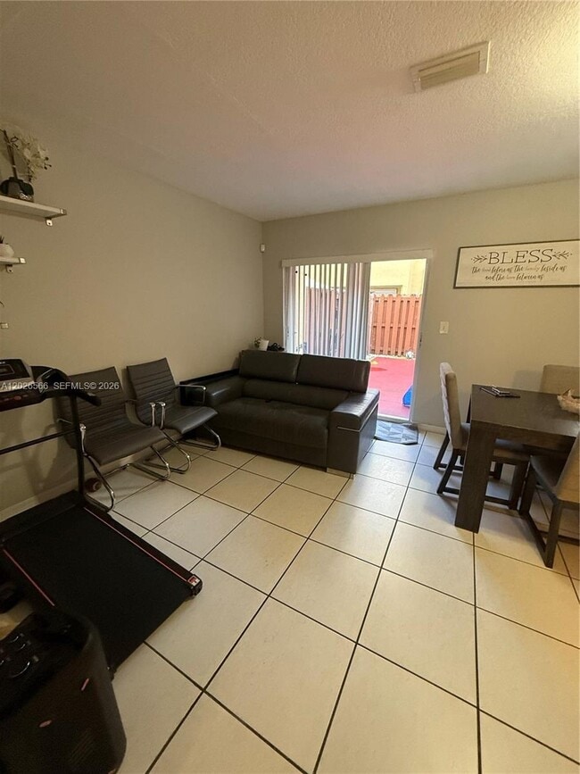 Photo - 7145 NW 173rd Dr