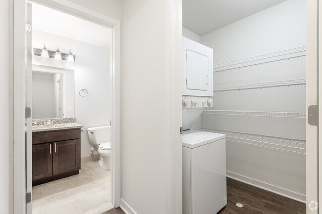 1 BR, 1 BA - Philadelphia, 745 SF