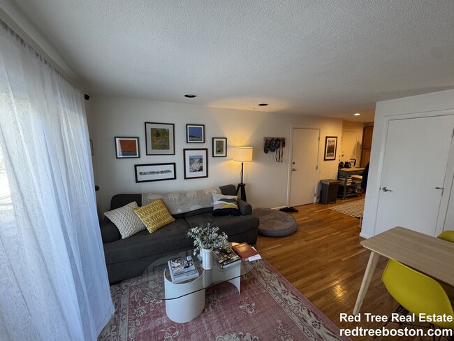 Photo - 15 Euston Rd Unit #19