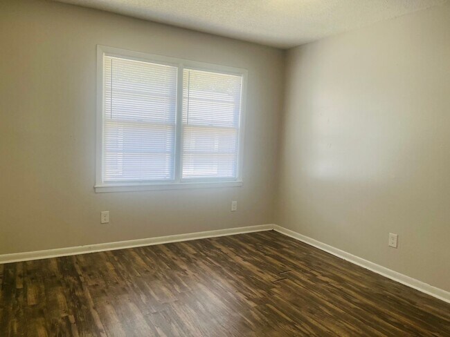 Photo - 131 Wall St Unit 110