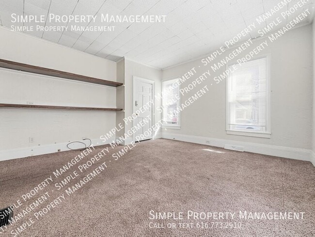 Photo - 615 Mc Reynolds Ave NW Unit 1