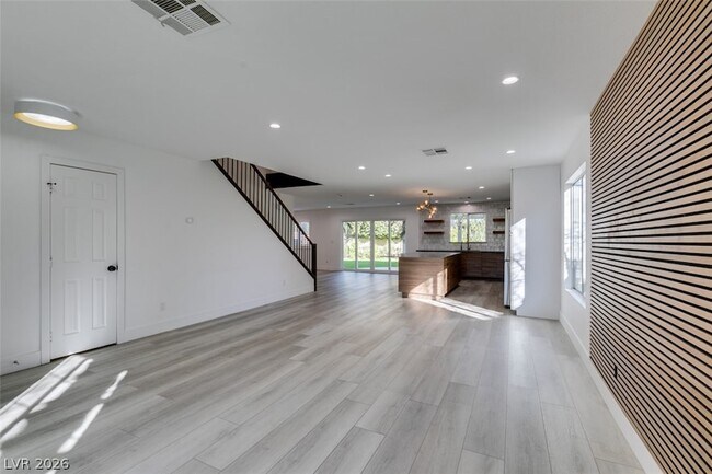 Photo - 9900 Long Cattle Ave