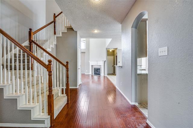 Photo - 2023 Nottingham Pl