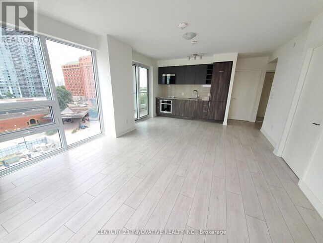 Photo - 2033 Kennedy Rd Unit 717