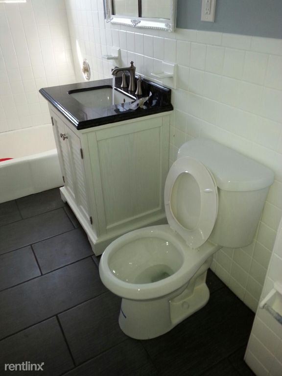 Photo - 18 Rossmore St