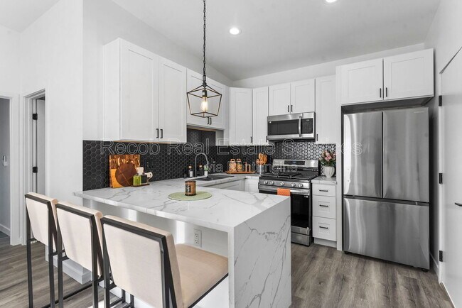 Photo - 8353 Ivory Coast Dr Unidad 8