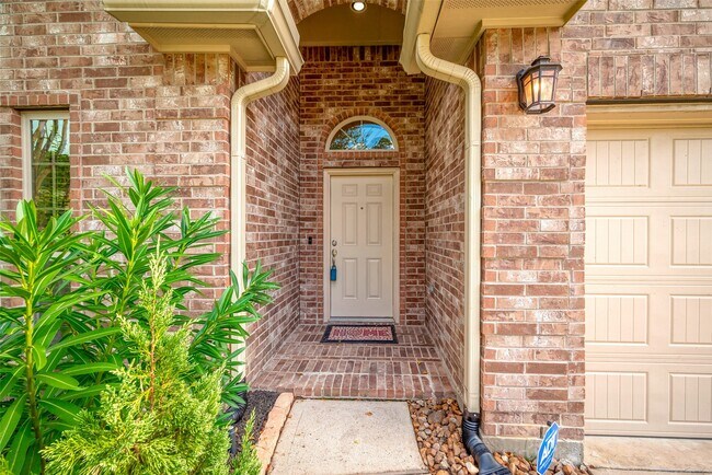 Photo - 2431 Garden Falls Dr