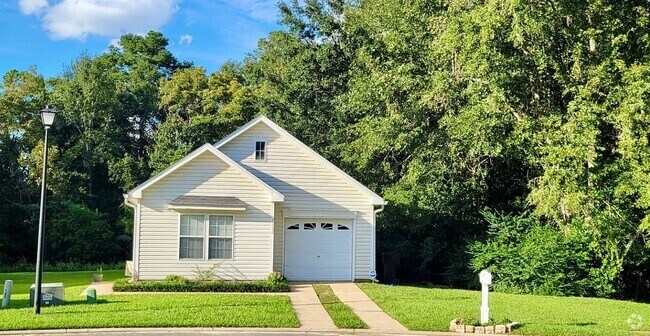 Building Photo - 2152 Bullocks Run Rd Rental