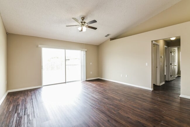 1138 Orne Ct