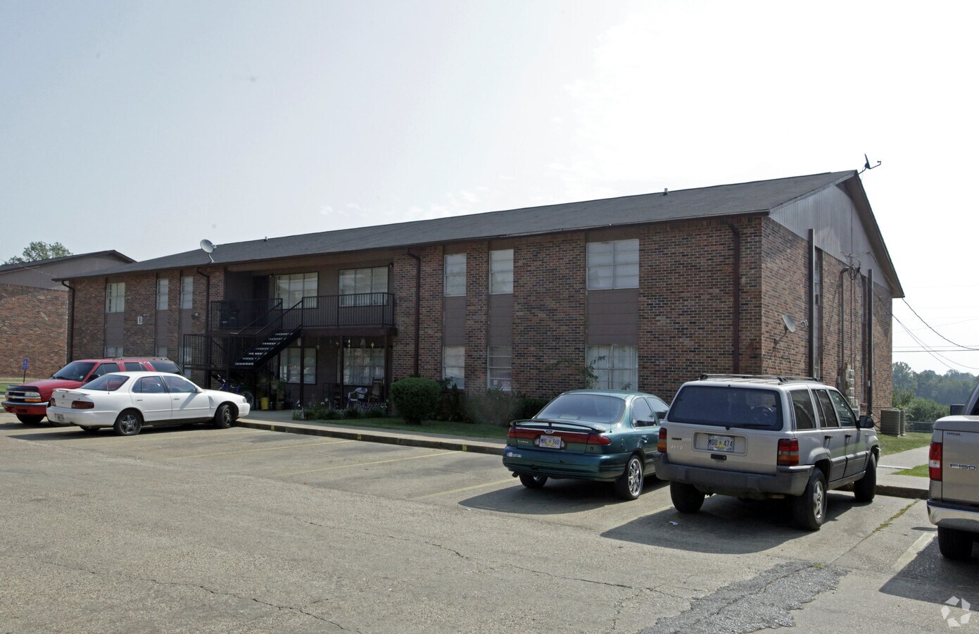 Photo - Broadmoor Apartments