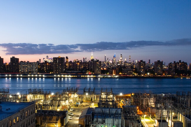 Photo - 37 Bridge St