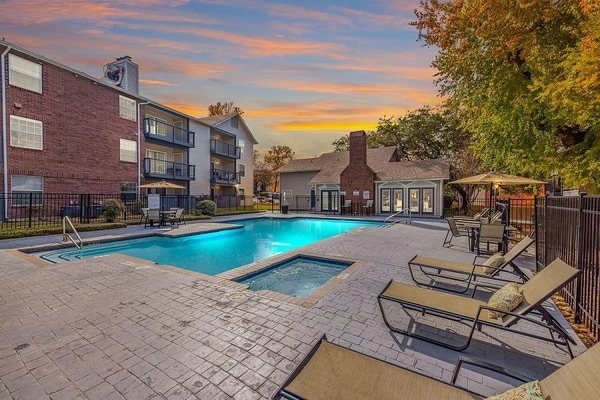 Photo - City Crest Apartments