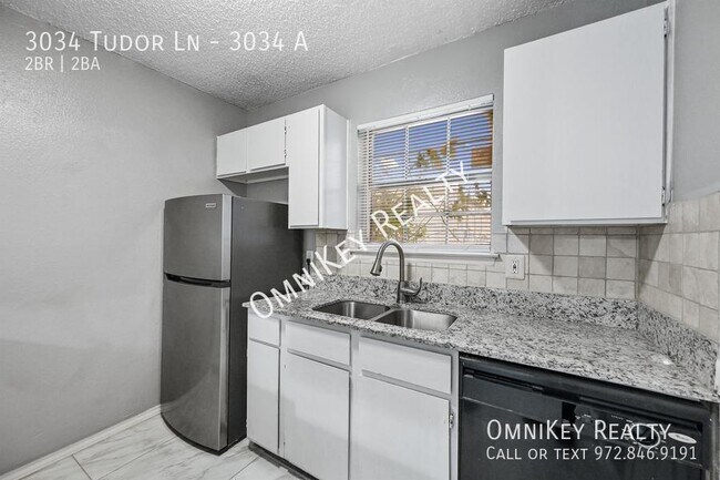 Photo - 3034 Tudor Ln Unit 3034 A