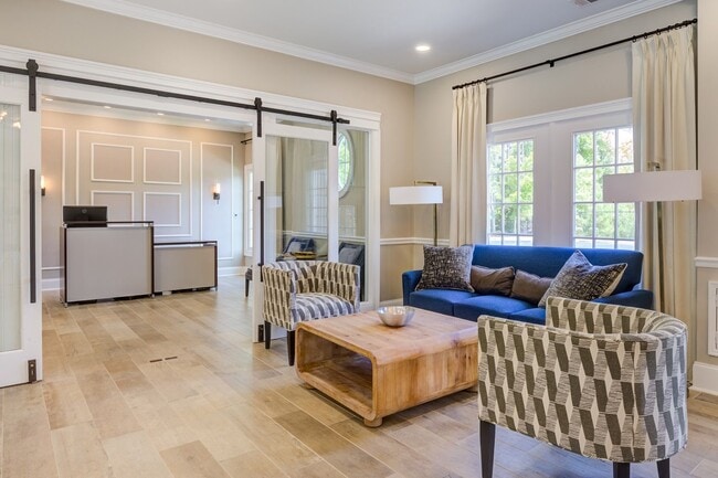 Photo - The Estates at Perimeter