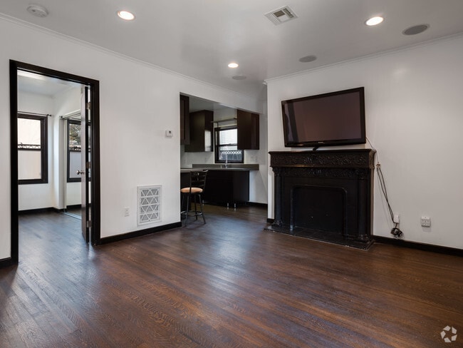Building Photo - 1253 N Genesee Ave Rental