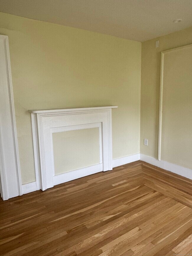Photo - 52 Pearl St Unit #2