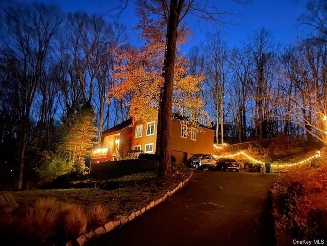 Photo - 194 Westchester Ave