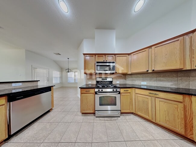 Photo - 20015 Leithcrest Way