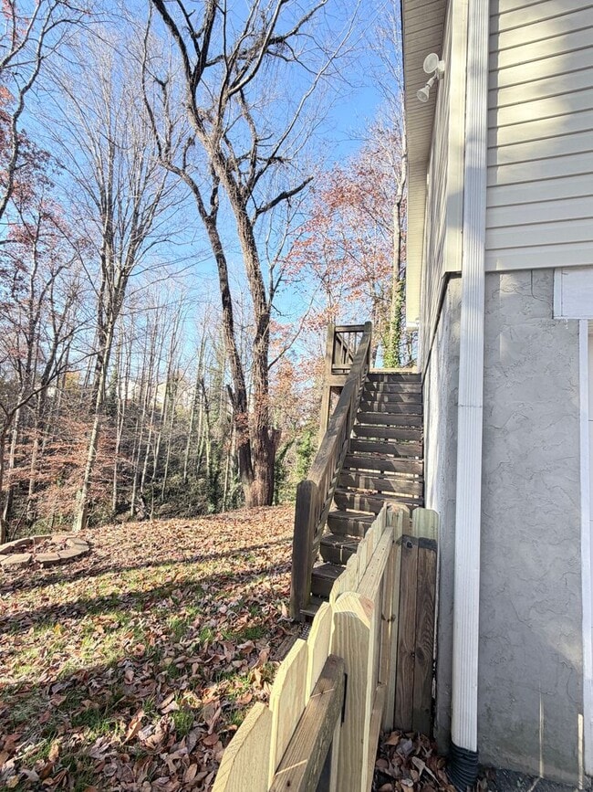 Photo - West Asheville 3 Bed, 2 Bath Home For Rent