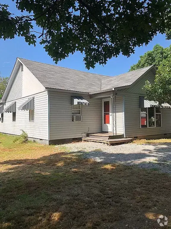 Building Photo - 461 Buckner Ave Rental