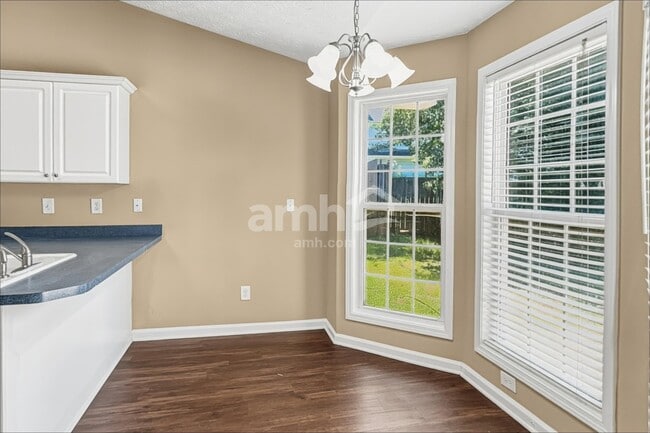360 Dunagan Dr
