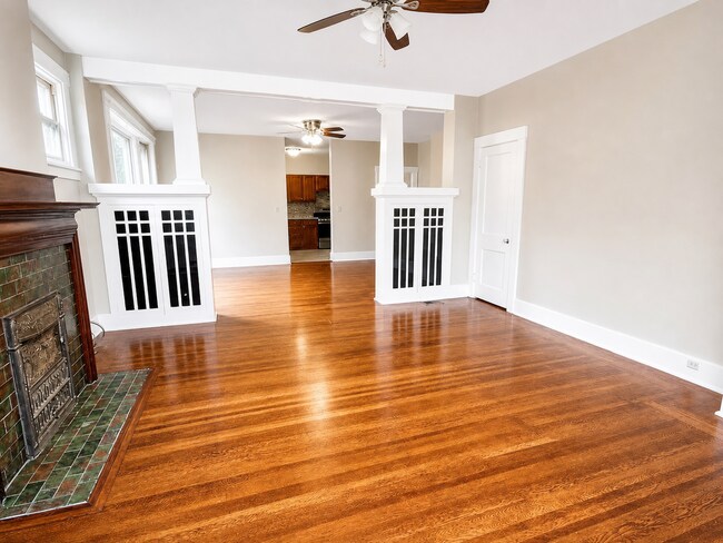 6608 Dalzell Pl Unidad 6608-2