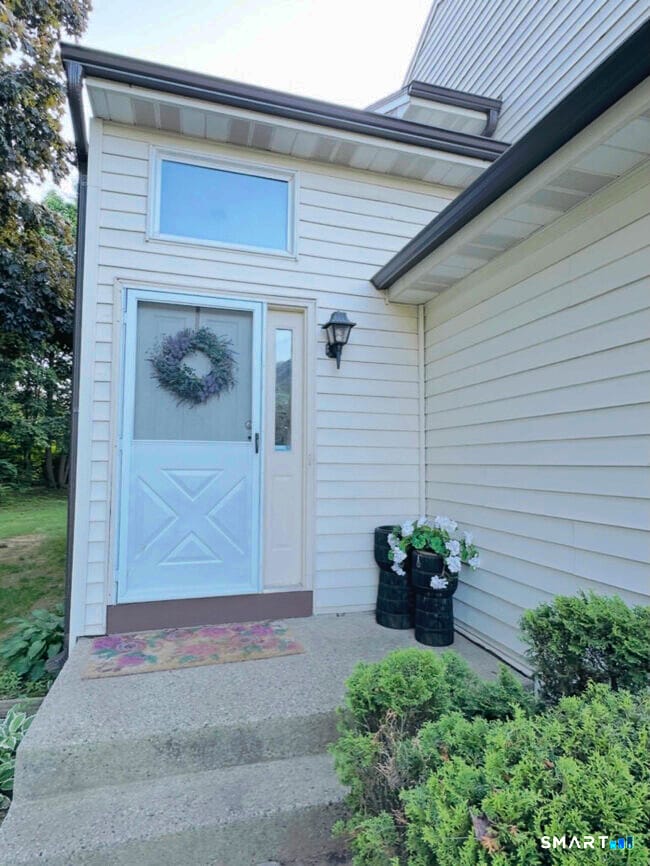 Photo - 16 Arthur Dr Unit 1