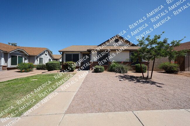 Photo - 1055 N Recker Rd
