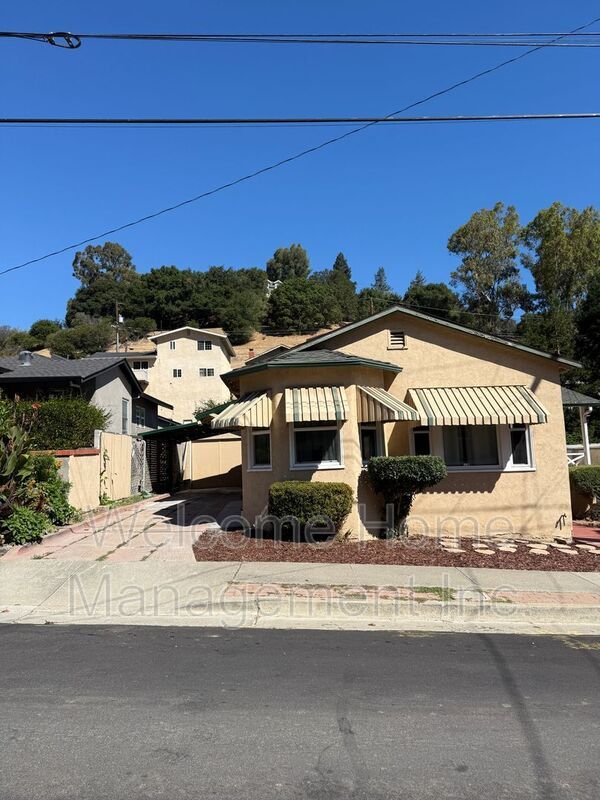 Building Photo - 25 Arreba St