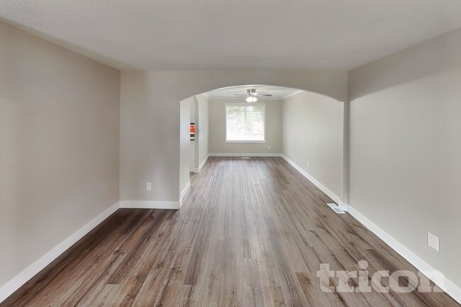 Photo - 3402 NE 165th Ave