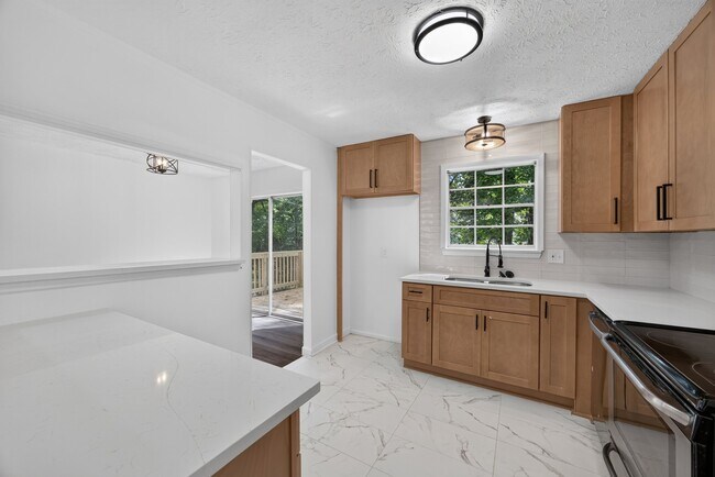 Photo - 9175 Settlers Grove Rd NE