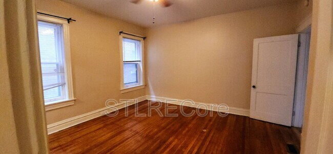 Photo - 6009 Kingsbury Ave Unit 1st fl