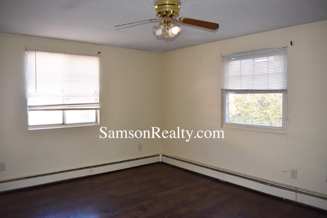 Photo - 65 New Rd Unidad 53