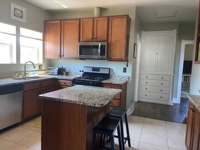 Photo - 1554 Osceola St