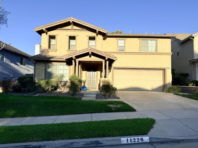 11226 Evergreen Loop