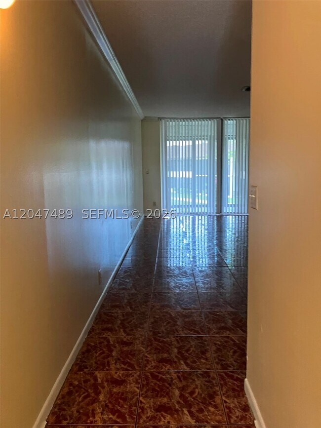 Photo - 204 Lake Pointe Dr Unit 208