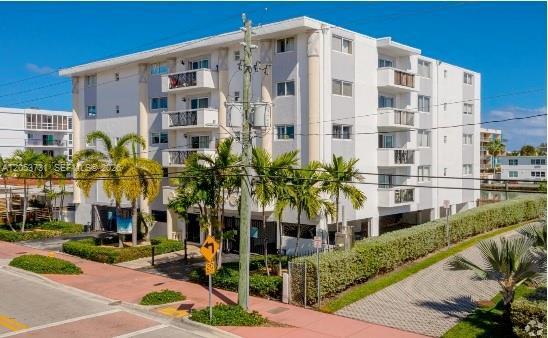 Photo - 8101 Crespi Blvd Unit 404