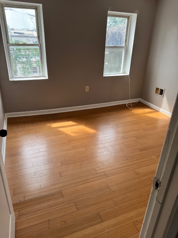 Photo - 400 Farrow St