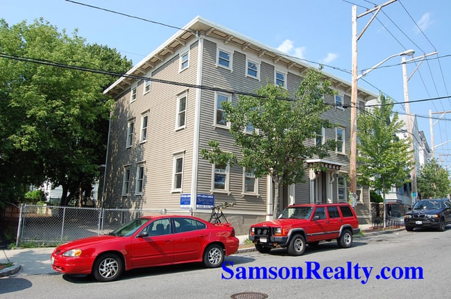 Photo - 356 Wickenden St Unit 3rd