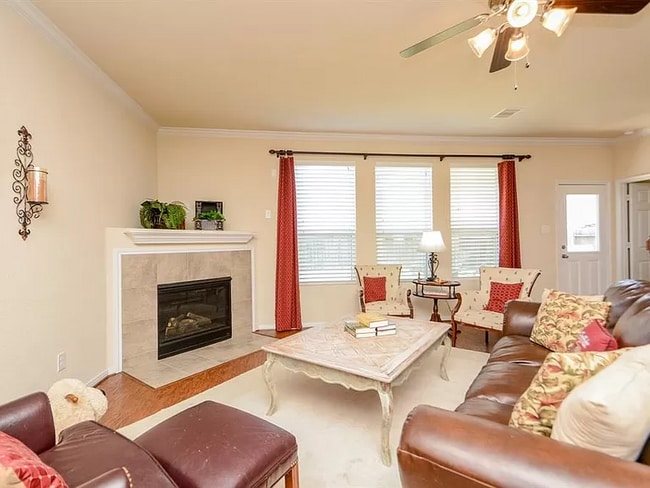 Photo - 2551 Elm Crossing Trail