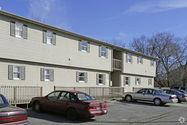 Creekside Apartments - Creekview Apartments - Kingsport, TN