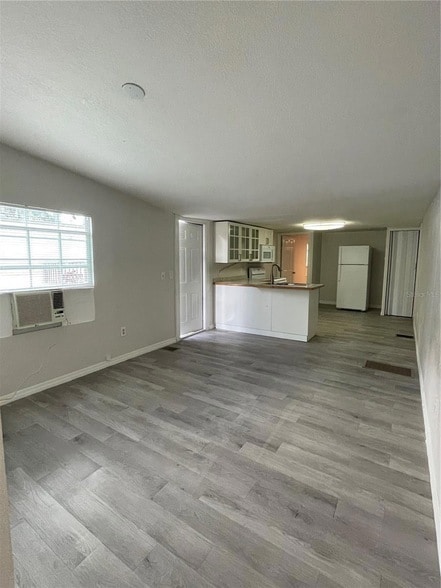Building Photo - 37412 Carringer Rd Rental
