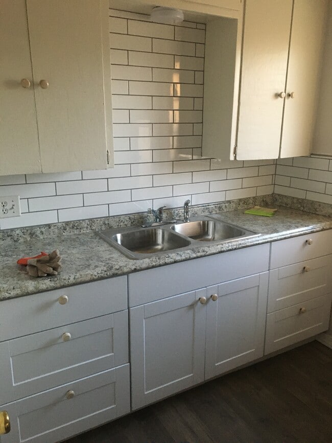 Photo - 4859 E Waverly St