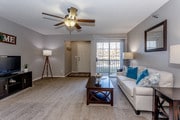 2BR, 2BA - Pembroke