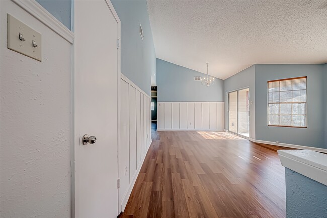 Photo - 14018 Blue Falls Dr