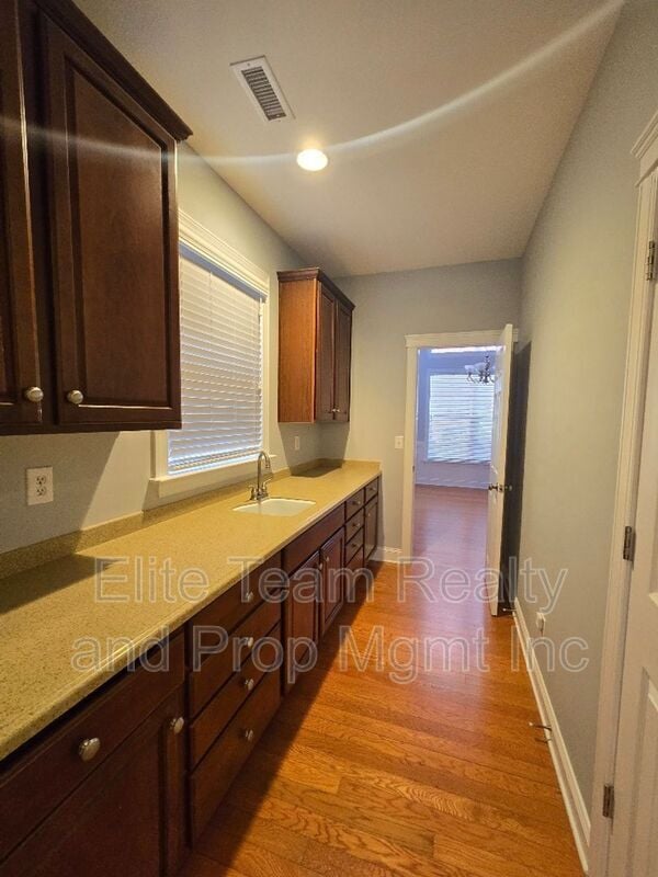 Photo - 1188 Stonedown Ln